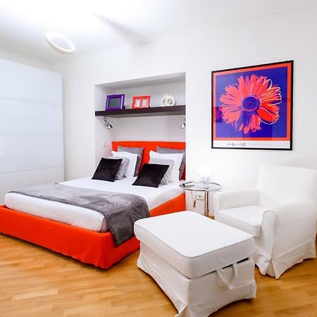 Nipare Suite - Dimore Partenopee เนเปิลส์ ภายนอก รูปภาพ