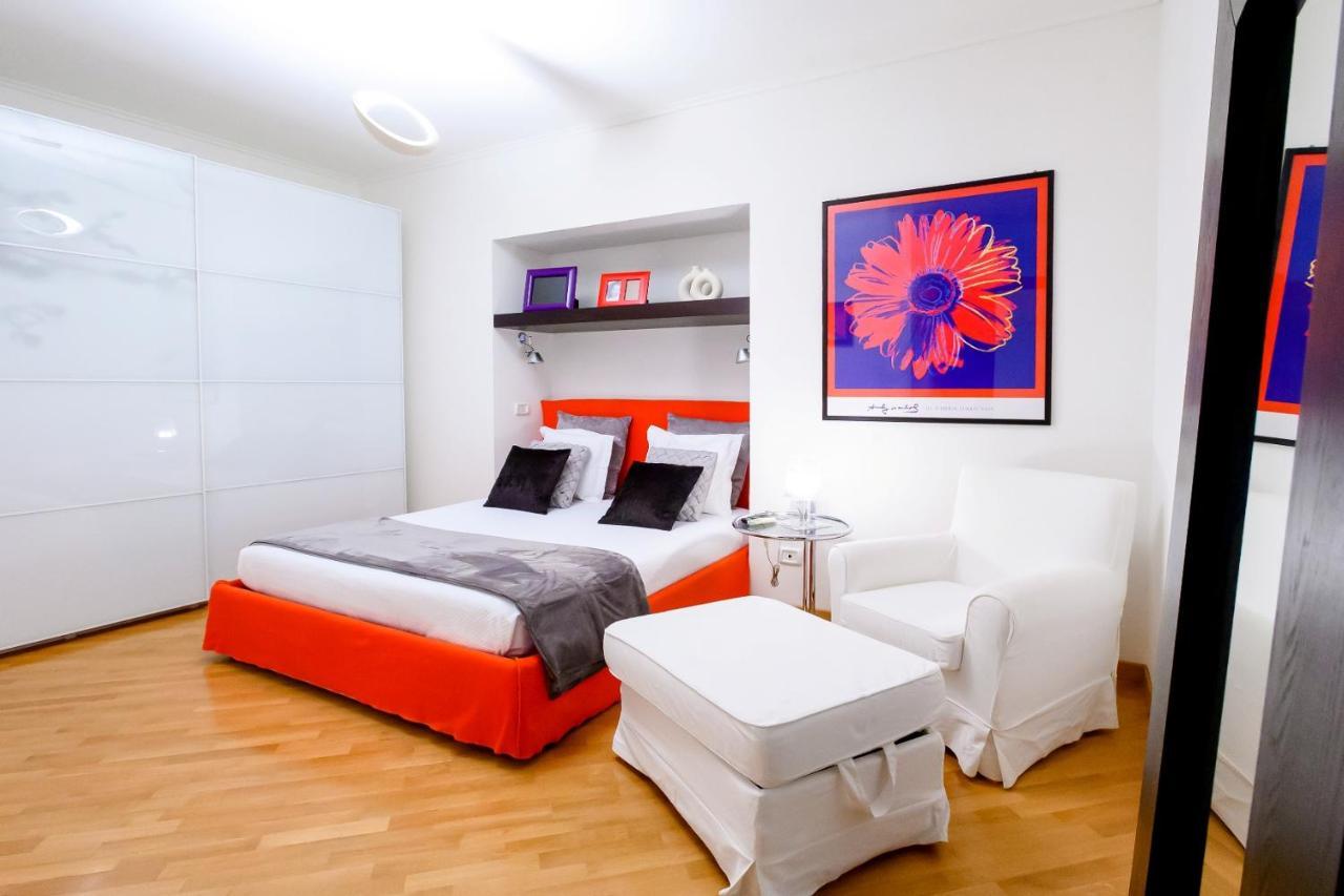 Nipare Suite - Dimore Partenopee เนเปิลส์ ภายนอก รูปภาพ